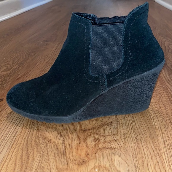 Bottines Ankle White Mountain – Noir Simili Cuir – Taille 7W – Occasion